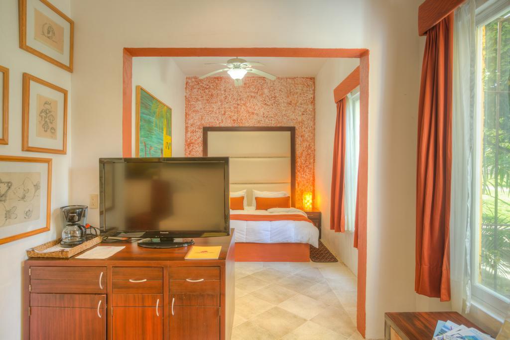 Villa Azalea Inn & Organic Farm JALISCO Oda fotoğraf